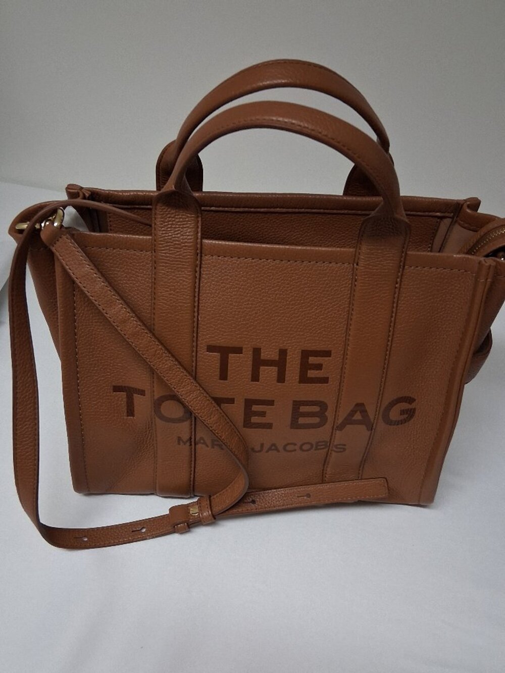 Authentic Marc Jacobs โThe Medium Toteโ โข Argan Oil Color Style H004L01PF21